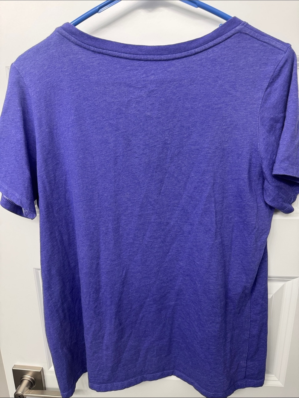 Nike Women’s V-Neck Performance Tee in Purple - Picture 4 of 4